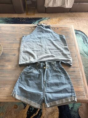 Women’s High-Waist Light Blue Denim Shorts – Casual Paperbag Waist